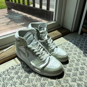 Jordan 1 mid ‘sea foam’